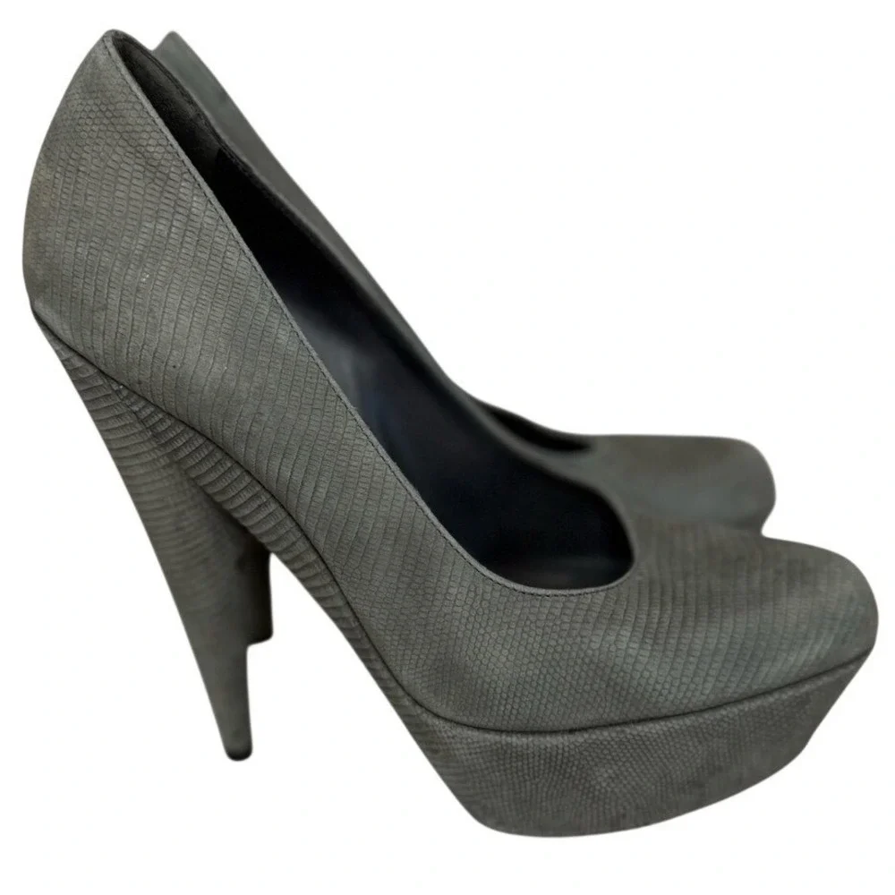 Yves Saint Laurent YSL Grey Suede Lizard Textured Platform Stiletto Pump Sz 37.5
